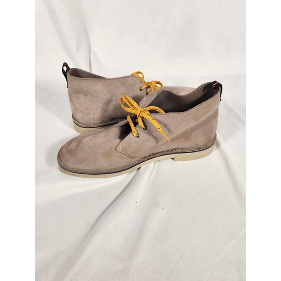 Clarks Desert Trek Mens Chukka Boot Suede Leather Comfort Luxe Neutral 10 main image 2